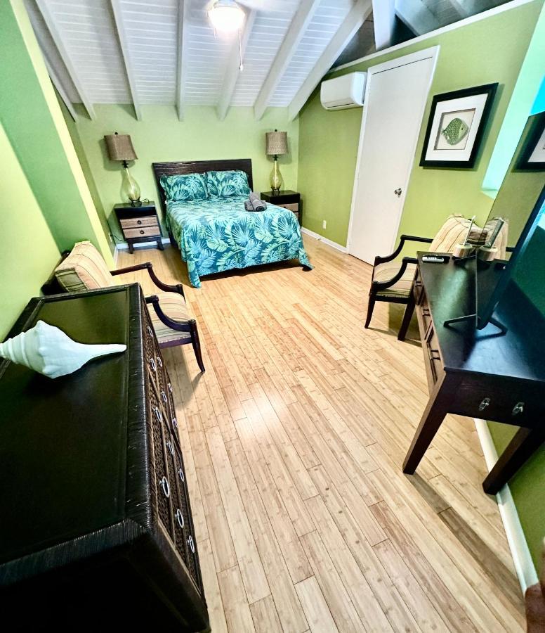 Harbor View 2Bed 1Bath Loft In Downtown Red Hook! Villa East End  Ngoại thất bức ảnh
